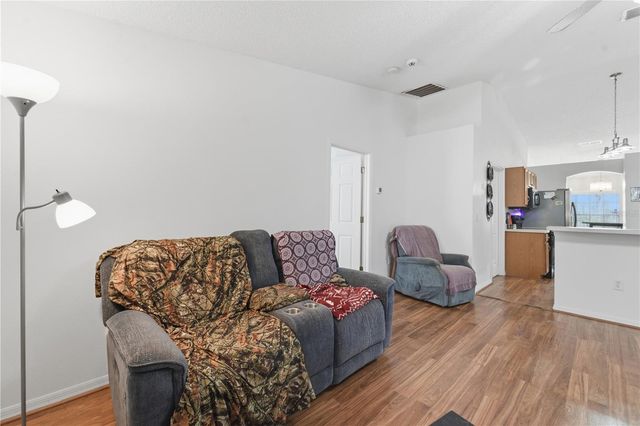 1675 10TH AVENUE, Deland, FL 32724