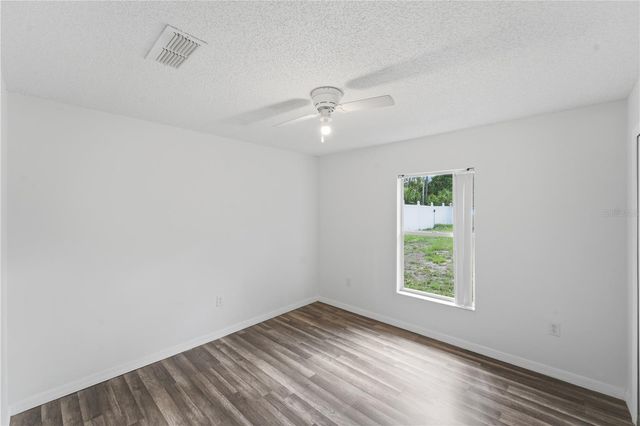 1675 10TH AVENUE, Deland, FL 32724