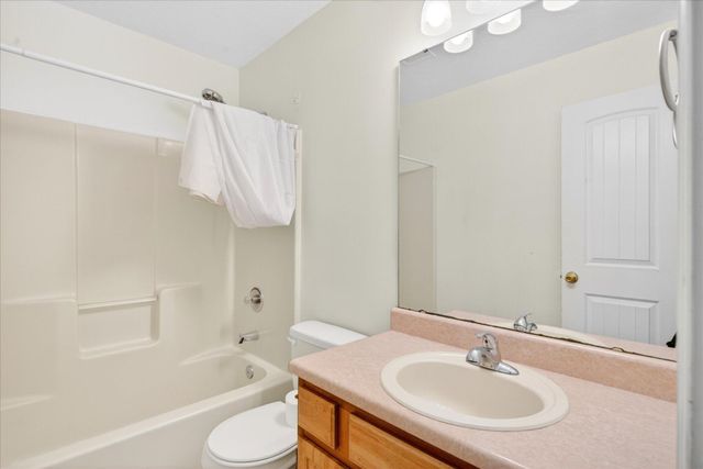 3349 W Deerfield Street, Springfield, MO 65807