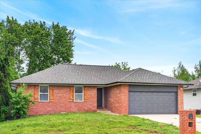 3349 W Deerfield Street, Springfield, MO 65807