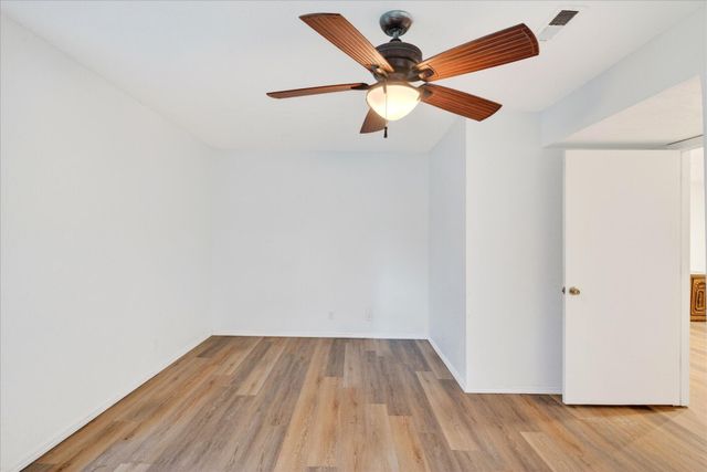 3349 W Deerfield Street, Springfield, MO 65807