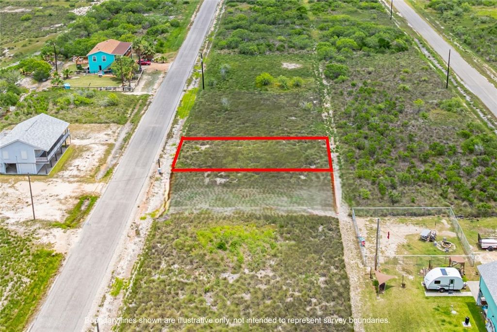 510 Water Oak Ln, Rockport, TX 78382 — photo 2