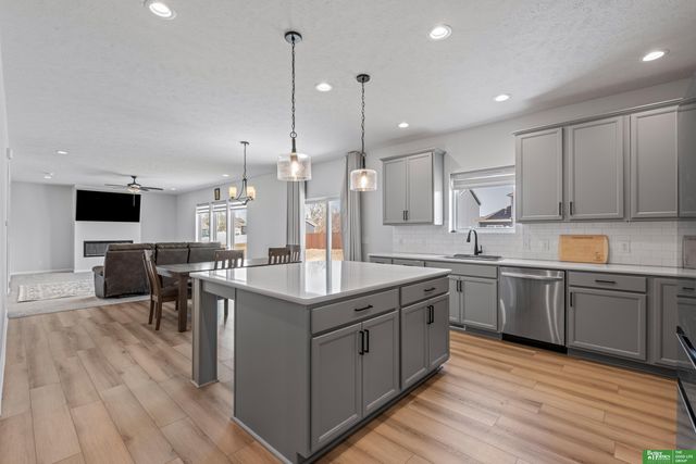 5003 Kestrel Parkway, Elkhorn, NE 68022