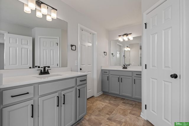 5003 Kestrel Parkway, Elkhorn, NE 68022