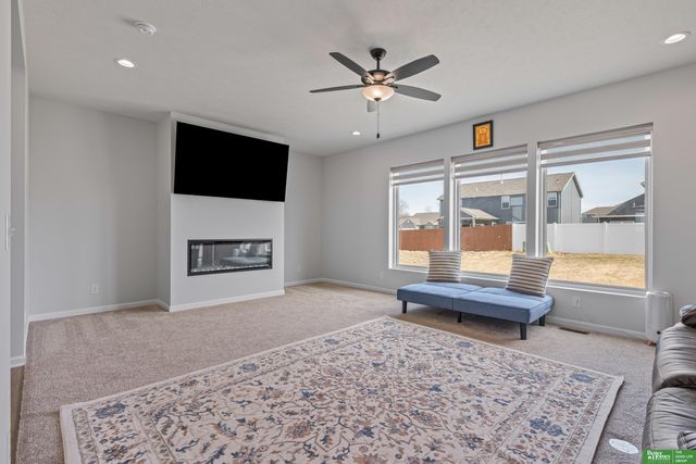 5003 Kestrel Parkway, Elkhorn, NE 68022