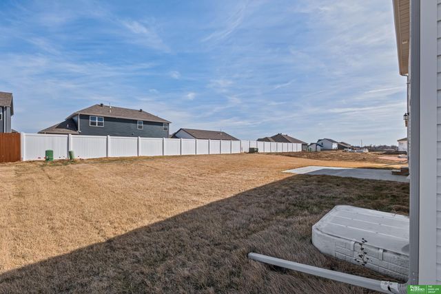 5003 Kestrel Parkway, Elkhorn, NE 68022