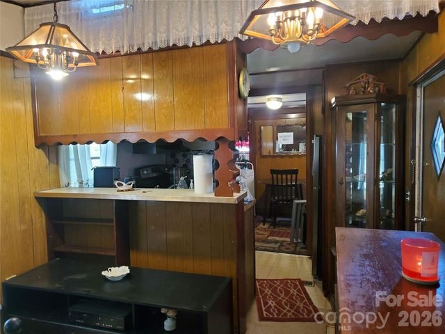 20 Homewood Drive, Asheville, NC 28803