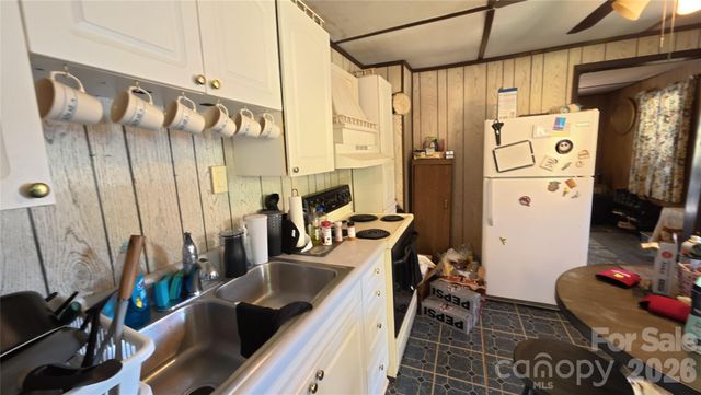 20 Homewood Drive, Asheville, NC 28803