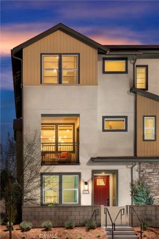12829 Glacier Way, Eastvale, CA 92880
