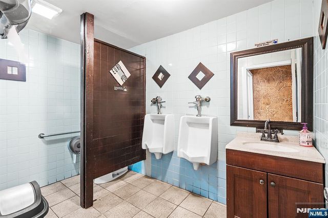 631 Schuyler Avenue, Kearny, NJ 07032
