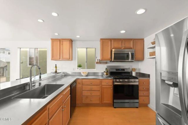 124 San Clemente Avenue, Oxnard, CA 93035