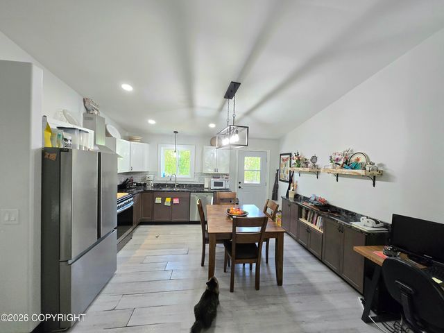 3975 N Black Bear Circle, Wasilla, AK 99654