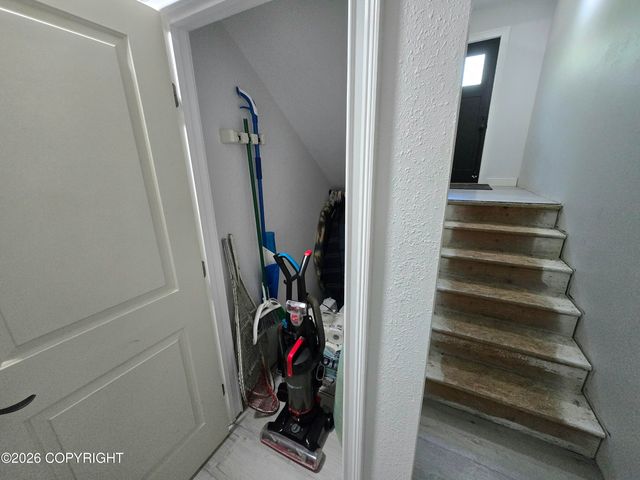 3975 N Black Bear Circle, Wasilla, AK 99654