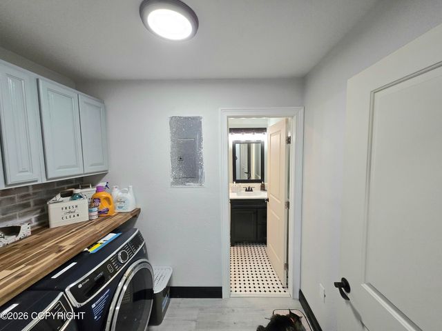 3975 N Black Bear Circle, Wasilla, AK 99654