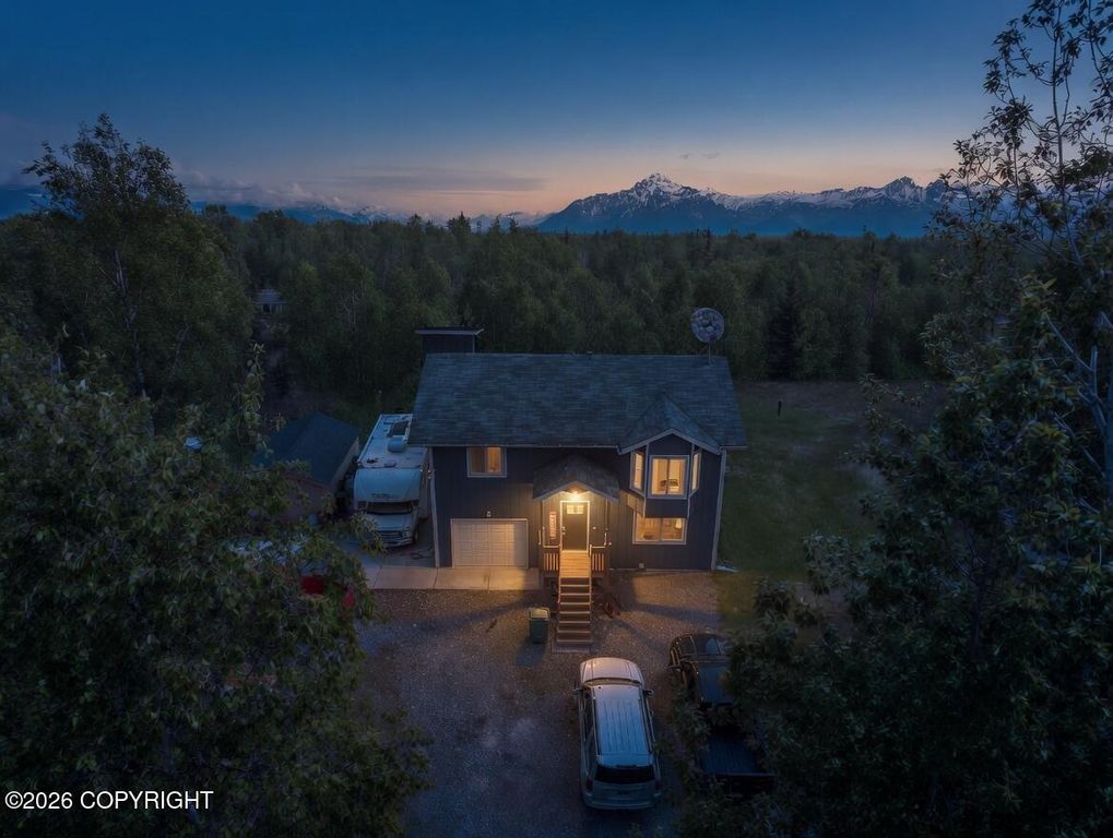 3975 N Black Bear Circle, Wasilla, AK 99654