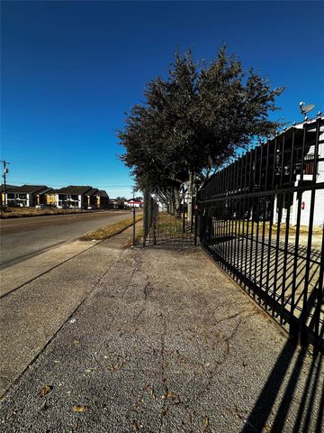 7201 Hallshire Dr Drive 133, Houston, TX 77016