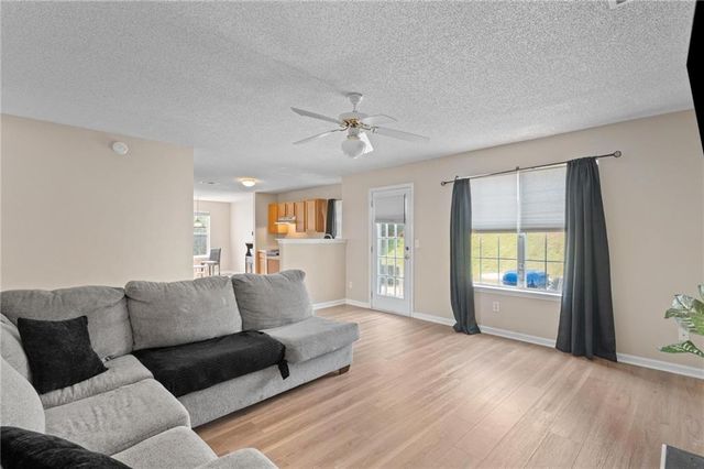 6151 Remington Park, Lithonia, GA 30058