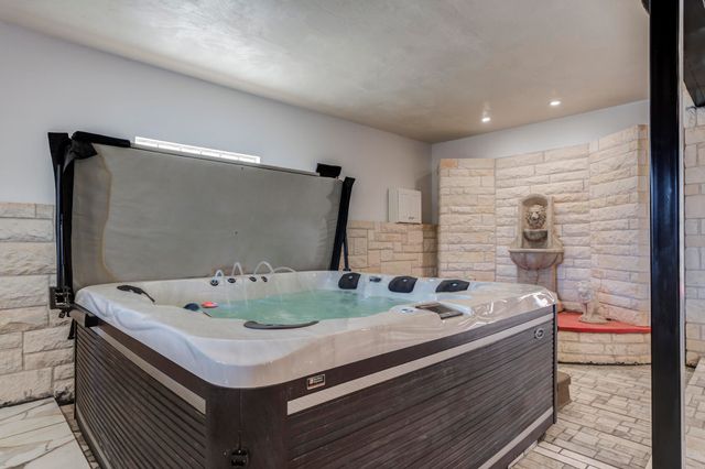 4707 102nd Street, Lubbock, TX 79424