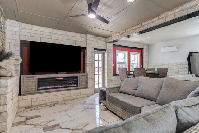 4707 102nd Street, Lubbock, TX 79424