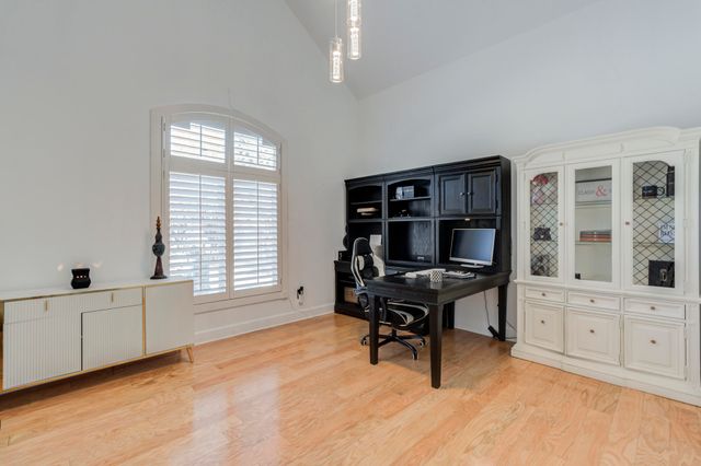 4707 102nd Street, Lubbock, TX 79424