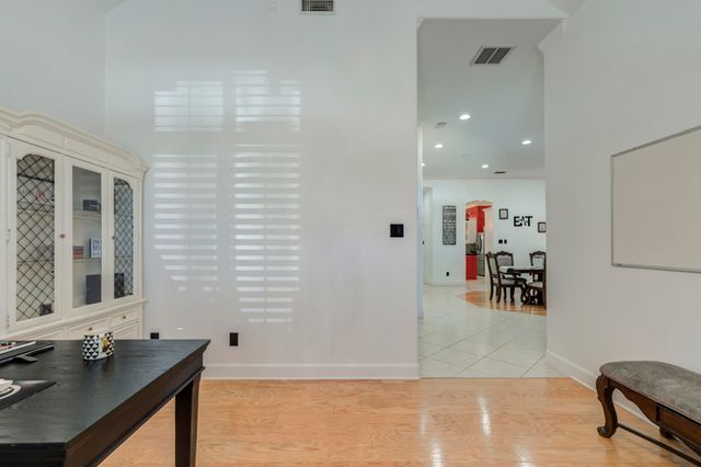 4707 102nd Street, Lubbock, TX 79424