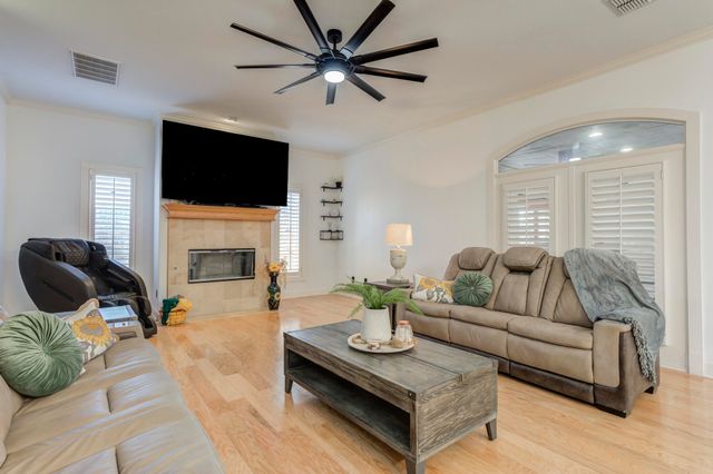 4707 102nd Street, Lubbock, TX 79424