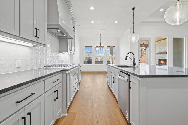 1001 Tobey Court, Aledo, TX 76008