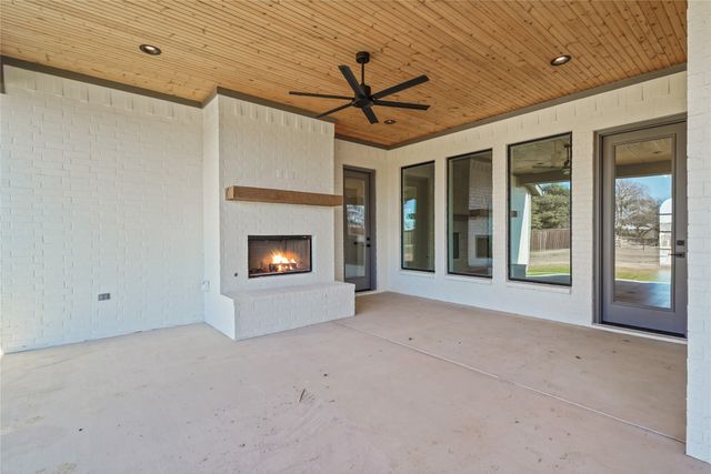 1001 Tobey Court, Aledo, TX 76008