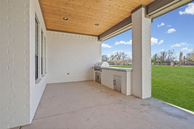 1001 Tobey Court, Aledo, TX 76008