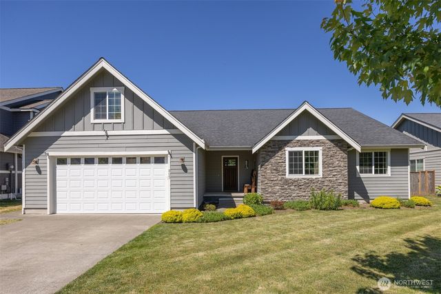 803 Mapleridge Drive, Everson, WA 98247
