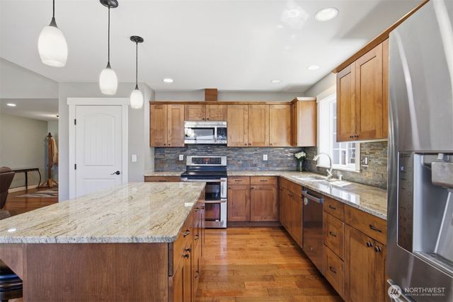 803 Mapleridge Drive, Everson, WA 98247