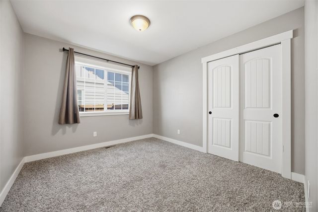 803 Mapleridge Drive, Everson, WA 98247
