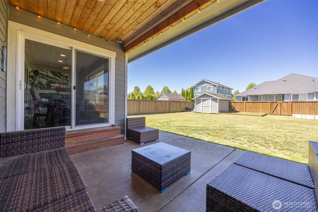 803 Mapleridge Drive, Everson, WA 98247