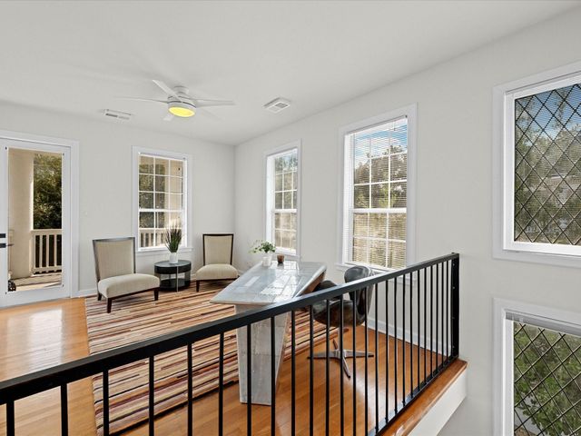 302 W Drew Street, Houston, TX 77006