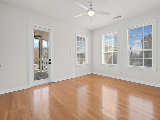 302 W Drew Street, Houston, TX 77006