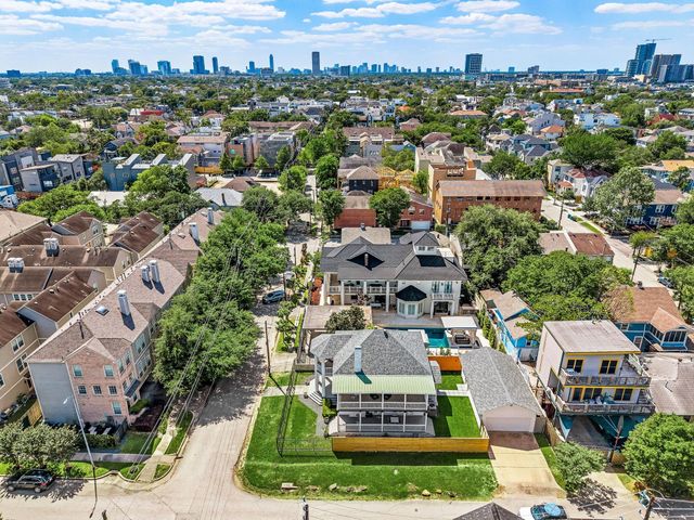 302 W Drew Street, Houston, TX 77006