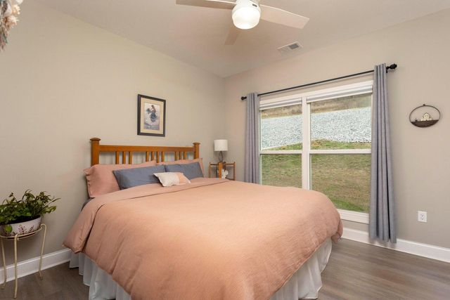 4330 Espalier Drive, Decatur, TN 37322