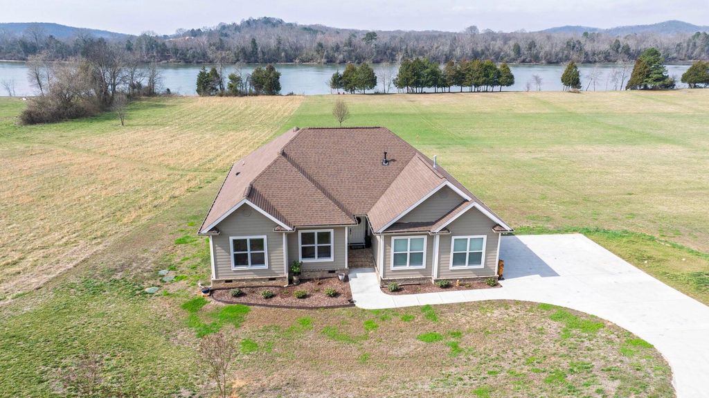 4330 Espalier Drive, Decatur, TN 37322