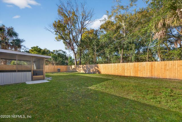 2114 HUGH EDWARDS Drive, Jacksonville, FL 32210