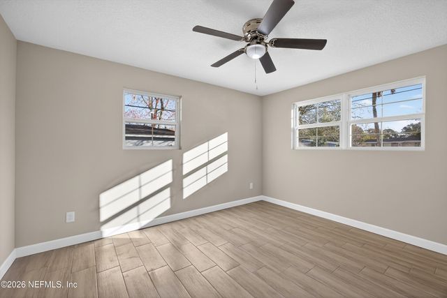 2114 HUGH EDWARDS Drive, Jacksonville, FL 32210