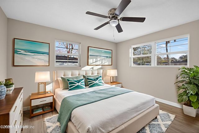 2114 HUGH EDWARDS Drive, Jacksonville, FL 32210