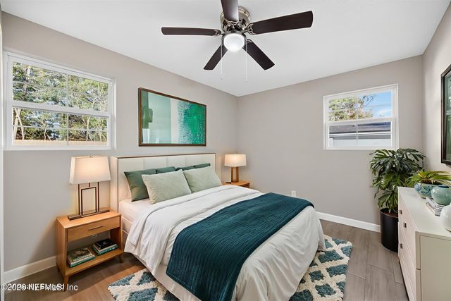 2114 HUGH EDWARDS Drive, Jacksonville, FL 32210