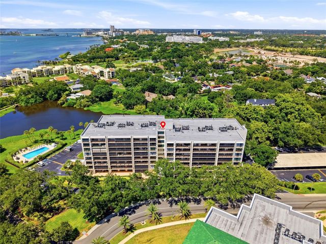 220 BELLEVIEW BOULEVARD 207, Belleair, FL 33756