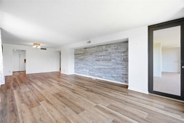 220 BELLEVIEW BOULEVARD 207, Belleair, FL 33756
