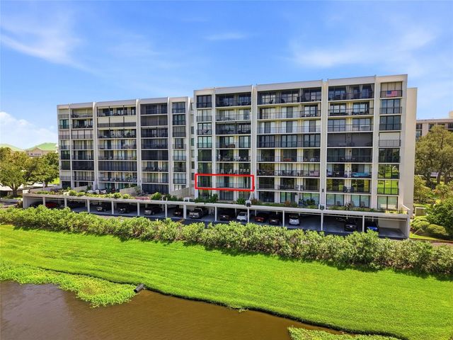 220 BELLEVIEW BOULEVARD 207, Belleair, FL 33756