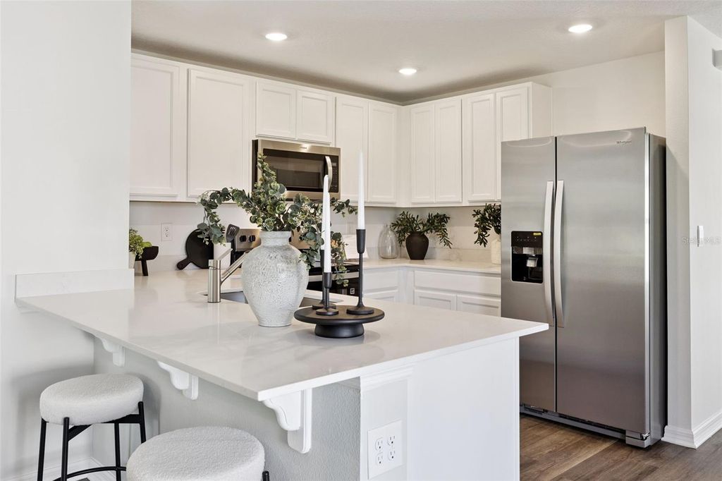 Image 12 of property listing at 222 BULL FROG LANE, Umatilla, FL 32784