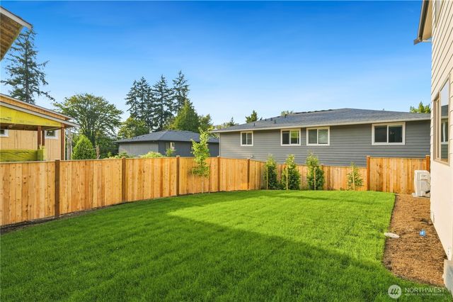 10209 125th Avenue NE, Kirkland, WA 98033