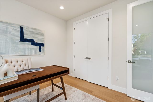 10209 125th Avenue NE, Kirkland, WA 98033
