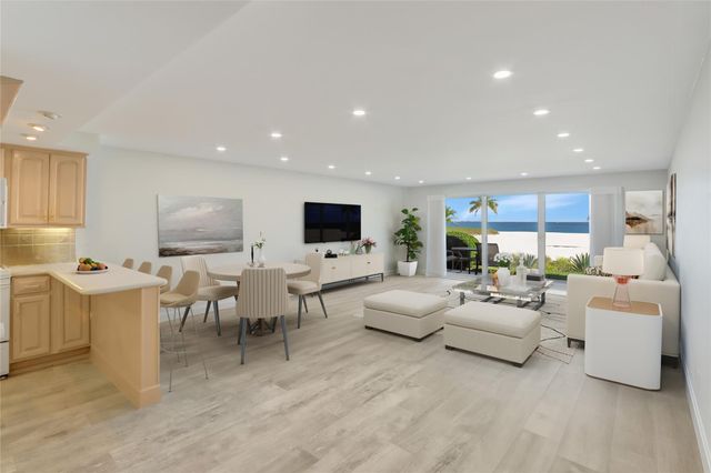 1710 S Ocean Ln 104, Fort Lauderdale, FL 33316