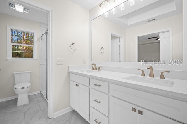 39 Golden Hind Dr, Hilton Head Island, SC 29926